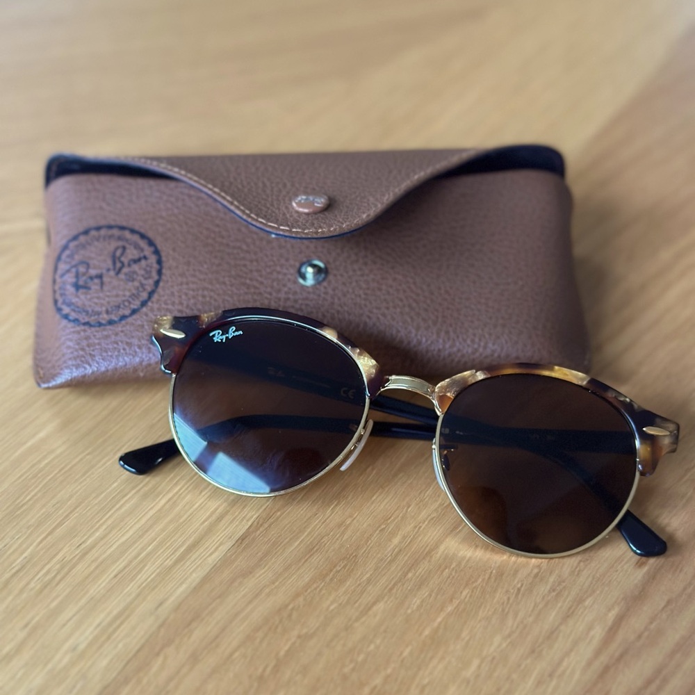 RayBan Clubround Classic Sunglasses in Brown Havana
